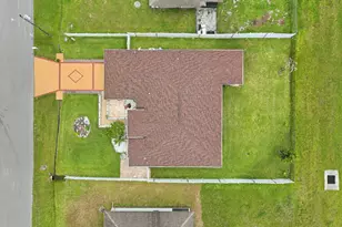 1098 SW Sudder Ave, Port Saint Lucie, FL 34953 - Photo 49