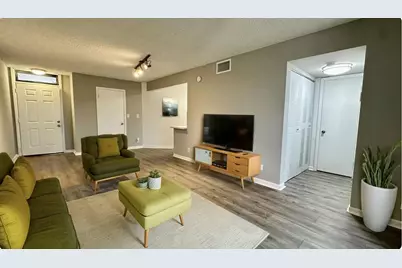 215 Lake Pointe Drive #101, Oakland Park, FL 33309 - Photo 1