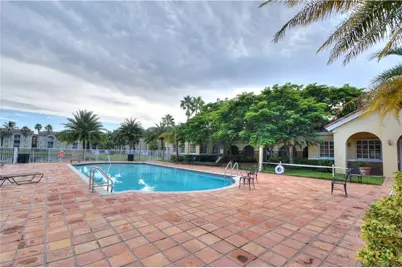 2640 S University Drive #319, Davie, FL 33328 - Photo 15