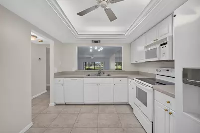 9460 Meadowood Drive #104, Fort Pierce, FL 34951 - Photo 11