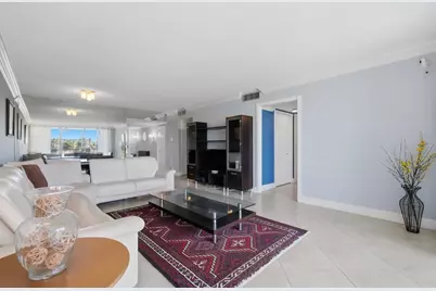 3001 S Palm Aire Drive #206, Pompano Beach, FL 33069 - Photo 5