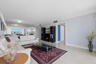 3001 S Palm Aire Dr, Pompano Beach, FL 33069 - Photo 5