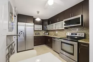 3001 S Palm Aire Dr, Pompano Beach, FL 33069 - Photo 9