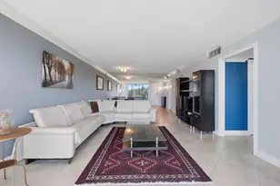3001 S Palm Aire Dr, Pompano Beach, FL 33069 - Photo 1
