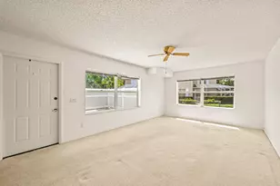 2927 SW Lakemont Pl, Palm City, FL 34990 - Photo 7