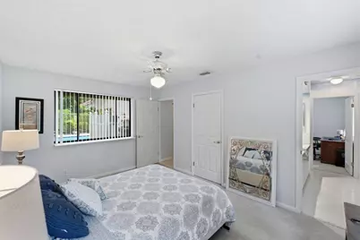 2719 Oak Tree Lane, Oakland Park, FL 33309 - Photo 21