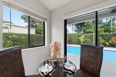 2719 Oak Tree Lane, Oakland Park, FL 33309 - Photo 13