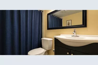 1013 Green Pine Boulevard #H2, West Palm Beach, FL 33409 - Photo 13