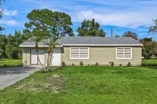 2521 SE Berkshire Blvd, Port Saint Lucie, FL 34952 - Photo 1