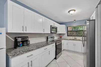 2399 Lena Lane, West Palm Beach, FL 33415 - Photo 13