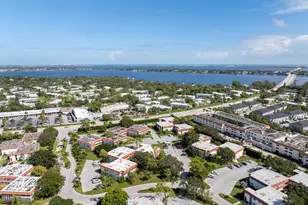 2600 SE Ocean Blvd, Stuart, FL 34996 - Photo 7