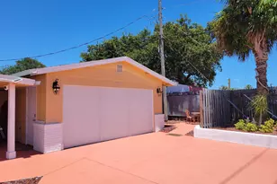 3124 NE Skyline Dr, Jensen Beach, FL 34957 - Photo 1