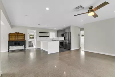 909 SE 16 Place, Deerfield Beach, FL 33441 - Photo 11