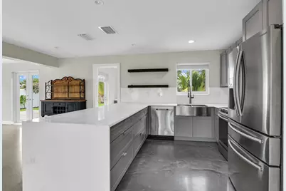 909 SE 16 Place, Deerfield Beach, FL 33441 - Photo 13