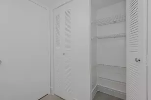 13800 SW 14th St, Pembroke Pines, FL 33027 - Photo 15