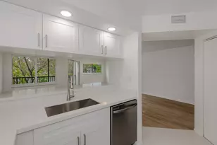 13800 SW 14th St, Pembroke Pines, FL 33027 - Photo 3