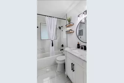 542 NW 47th Avenue, Plantation, FL 33317 - Photo 19