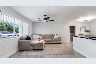 542 NW 47th Avenue, Plantation, FL 33317 - Photo 37