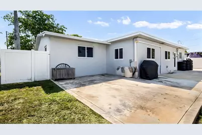 542 NW 47th Avenue, Plantation, FL 33317 - Photo 27