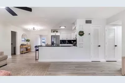 542 NW 47th Avenue, Plantation, FL 33317 - Photo 39