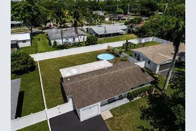 542 NW 47th Avenue, Plantation, FL 33317 - Photo 25