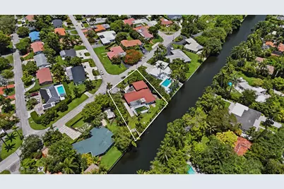 11401 W Biscayne Canal Road, Miami, FL 33161 - Photo 5