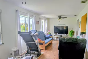 4914 NW 49th Rd, Tamarac, FL 33319 - Photo 7