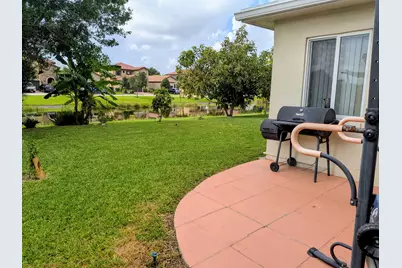 4914 NW 49th Road, Tamarac, FL 33319 - Photo 17