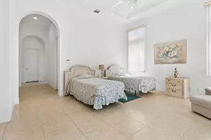 8102 Valhalla Dr, Delray Beach, FL 33446 - Photo 17
