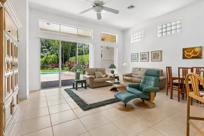 8102 Valhalla Drive, Delray Beach, FL 33446 - Photo 7