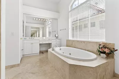 8102 Valhalla Drive, Delray Beach, FL 33446 - Photo 21
