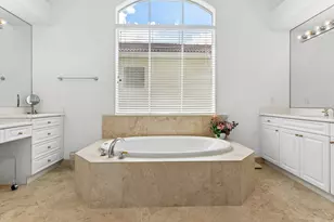 8102 Valhalla Dr, Delray Beach, FL 33446 - Photo 19