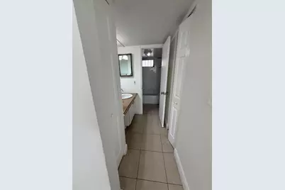 5750 NW 64th Avenue #106, Tamarac, FL 33319 - Photo 9
