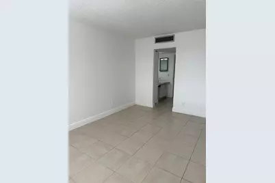 5750 NW 64th Avenue #106, Tamarac, FL 33319 - Photo 9