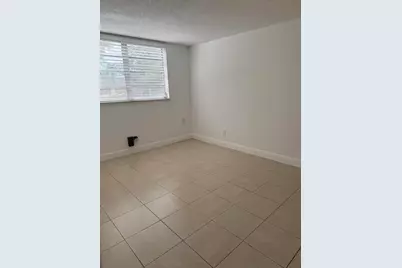 5750 NW 64th Avenue #106, Tamarac, FL 33319 - Photo 11