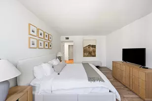 2301 Collins Ave, Miami Beach, FL 33139 - Photo 17