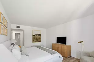 2301 Collins Ave, Miami Beach, FL 33139 - Photo 15