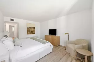 2301 Collins Ave, Miami Beach, FL 33139 - Photo 17