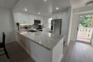 141 SE 3rd Ave, Dania Beach, FL 33004 - Photo 3