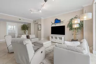 2640 Lake Shore Dr, Riviera Beach, FL 33404 - Photo 7