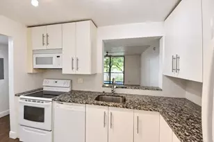 5220 Las Verdes Cir, Delray Beach, FL 33484 - Photo 5
