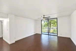 5220 Las Verdes Cir, Delray Beach, FL 33484 - Photo 3