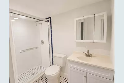 5220 Las Verdes Circle #220, Delray Beach, FL 33484 - Photo 7