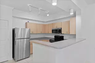 533 NE 3rd Ave, Fort Lauderdale, FL 33301 - Photo 5