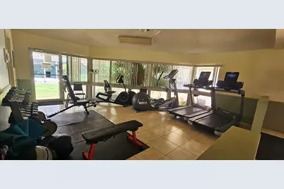421 NE 14th Avenue #302, Hallandale Beach, FL 33009 - Photo 21