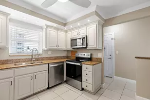 1050 Hillsboro Mile, Hillsboro Beach, FL 33062 - Photo 11