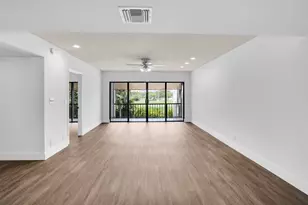 1701 Presidential Way, West Palm Beach, FL 33401 - Photo 5