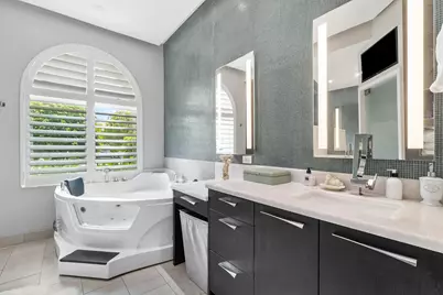 2550 NW 52nd Street, Boca Raton, FL 33496 - Photo 17