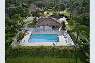 4583 NW 7th Place, Deerfield Beach, FL 33442 - Photo 49
