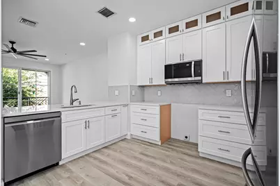 75 NW 4th Avenue #75, Delray Beach, FL 33444 - Photo 11